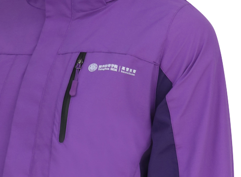 團(tuán)隊(duì)?wèi)敉馊弦粵_鋒衣定制生產(chǎn)廠家