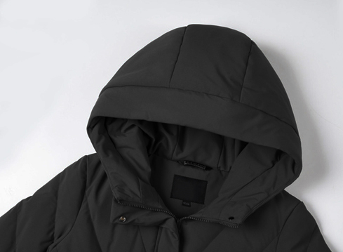 中高端羽絨服定制生產(chǎn)中長(zhǎng)款羽絨服