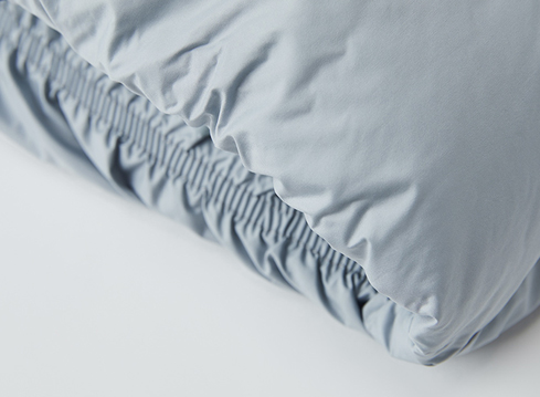 女士立領(lǐng)短款保暖羽絨服定制生產(chǎn)廠家