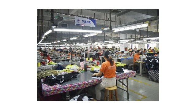 中國羽絨服生產(chǎn)廠家基地：你的爆款，真的“出自名門”嗎？