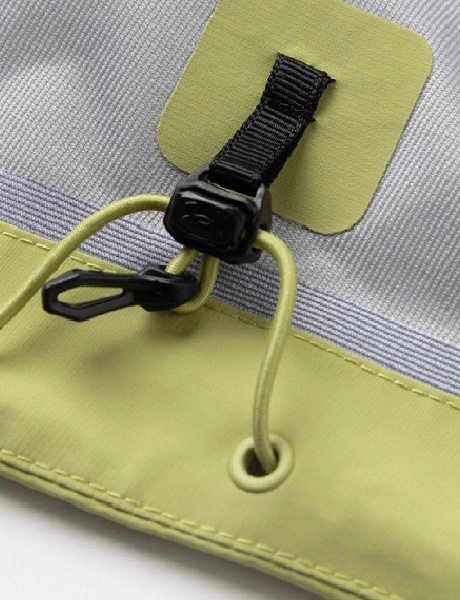 戶外防水單層壓膠沖鋒衣代加工